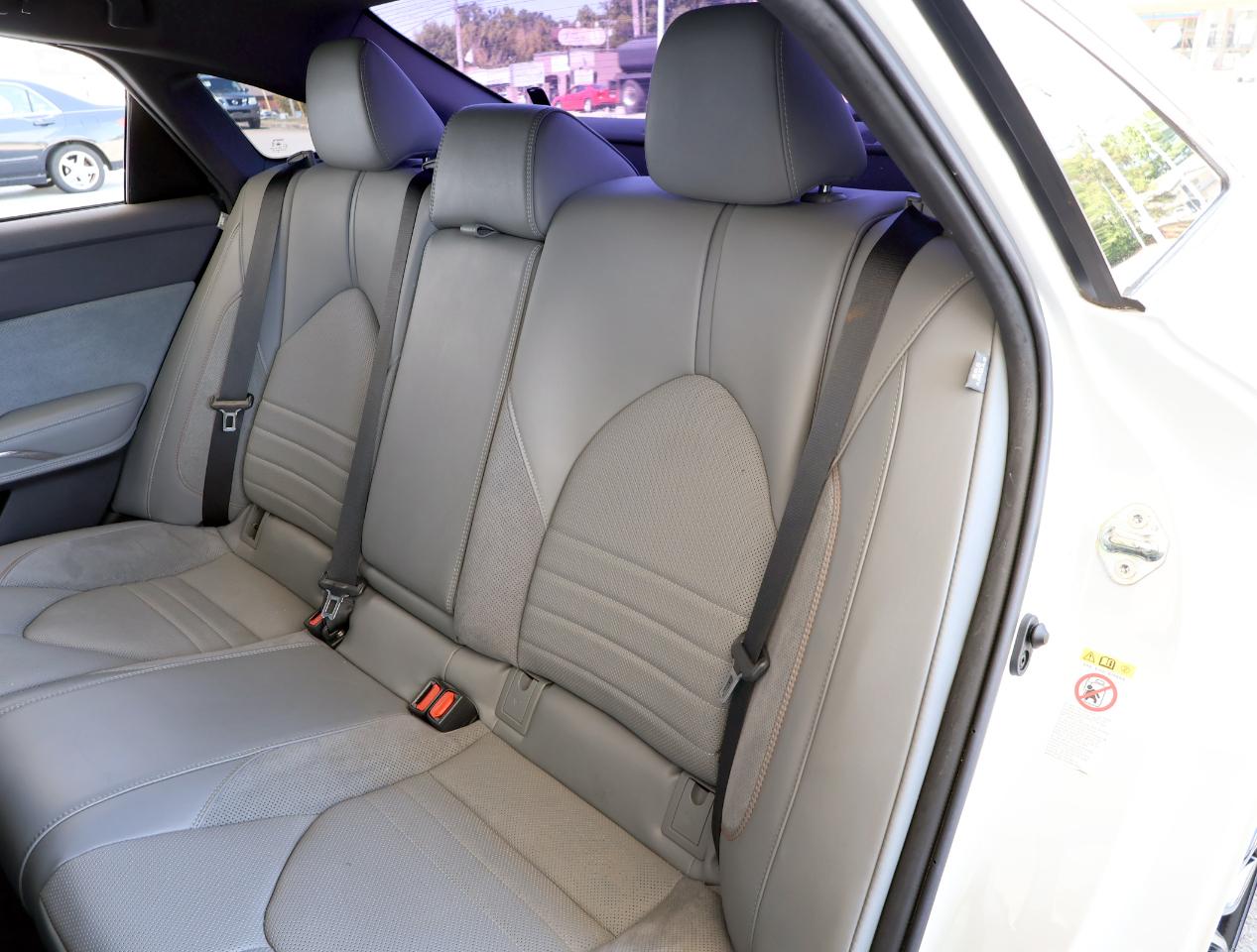 Toyota Avalon XLE 2019