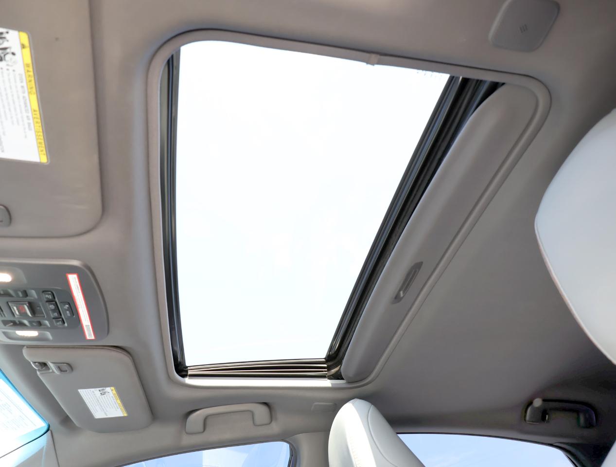 Toyota Avalon XLE 2019