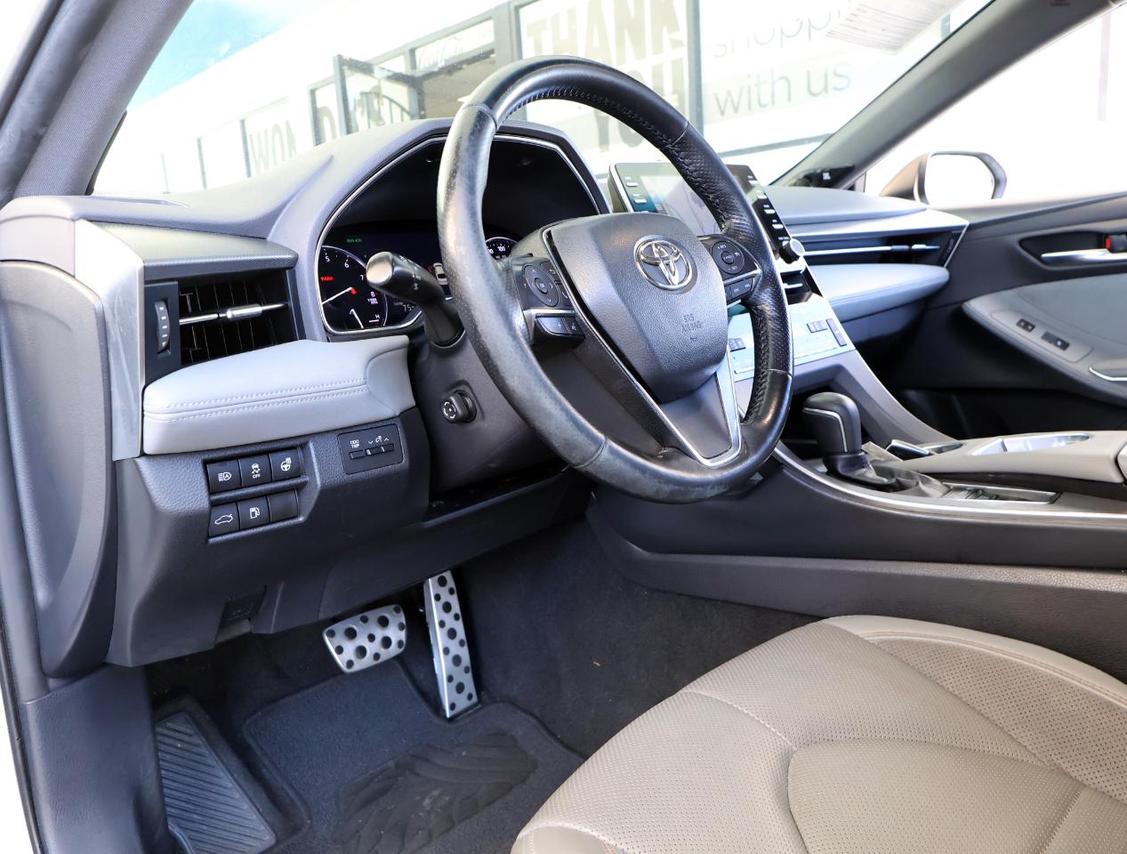 Toyota Avalon XLE 2019