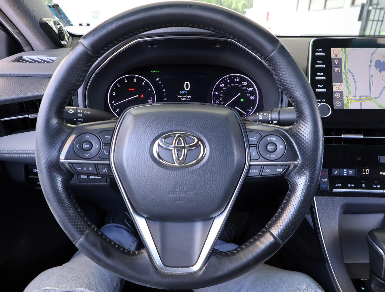 Toyota Avalon XLE 2019
