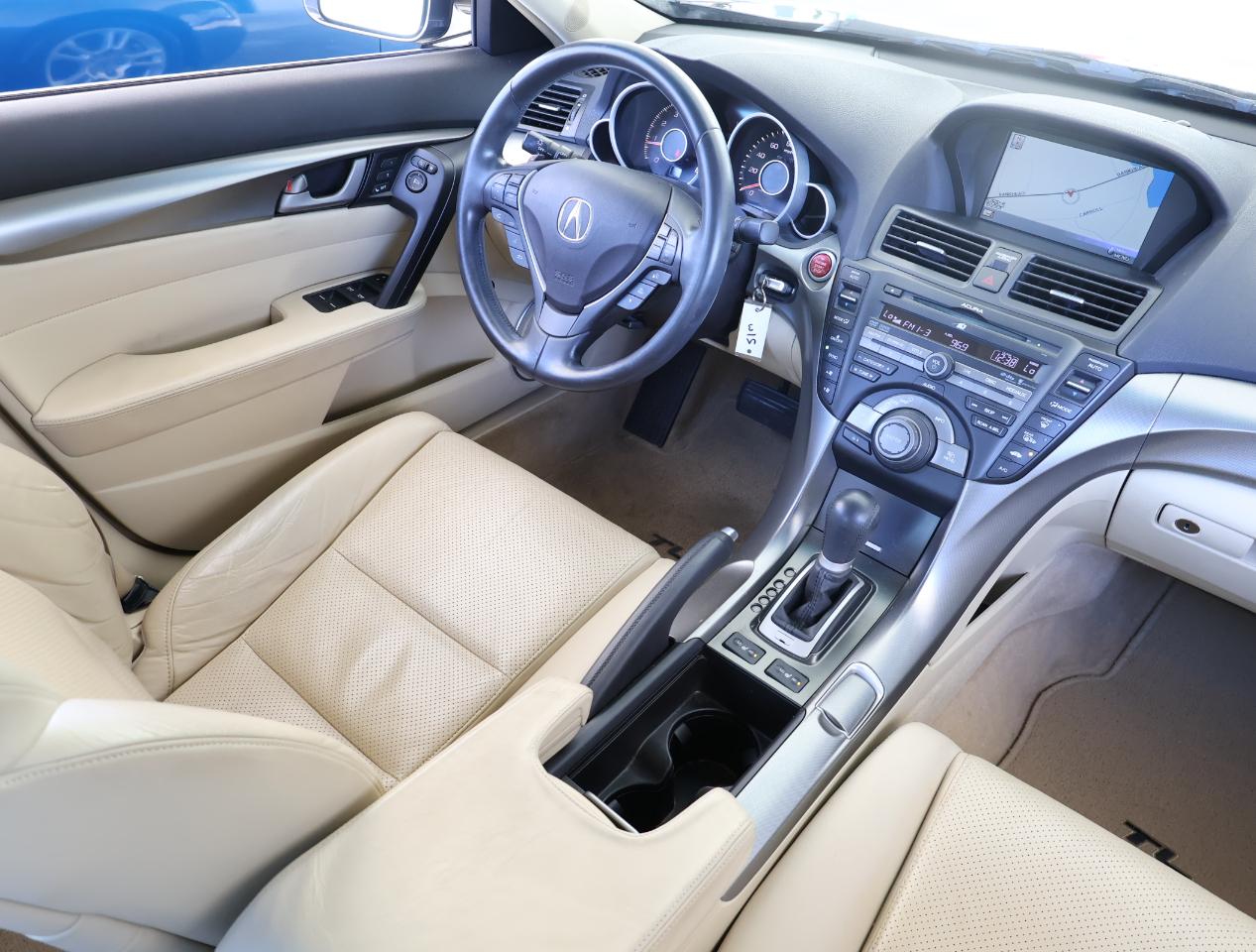 Acura TL 5-Speed AT with Tech Package 2009