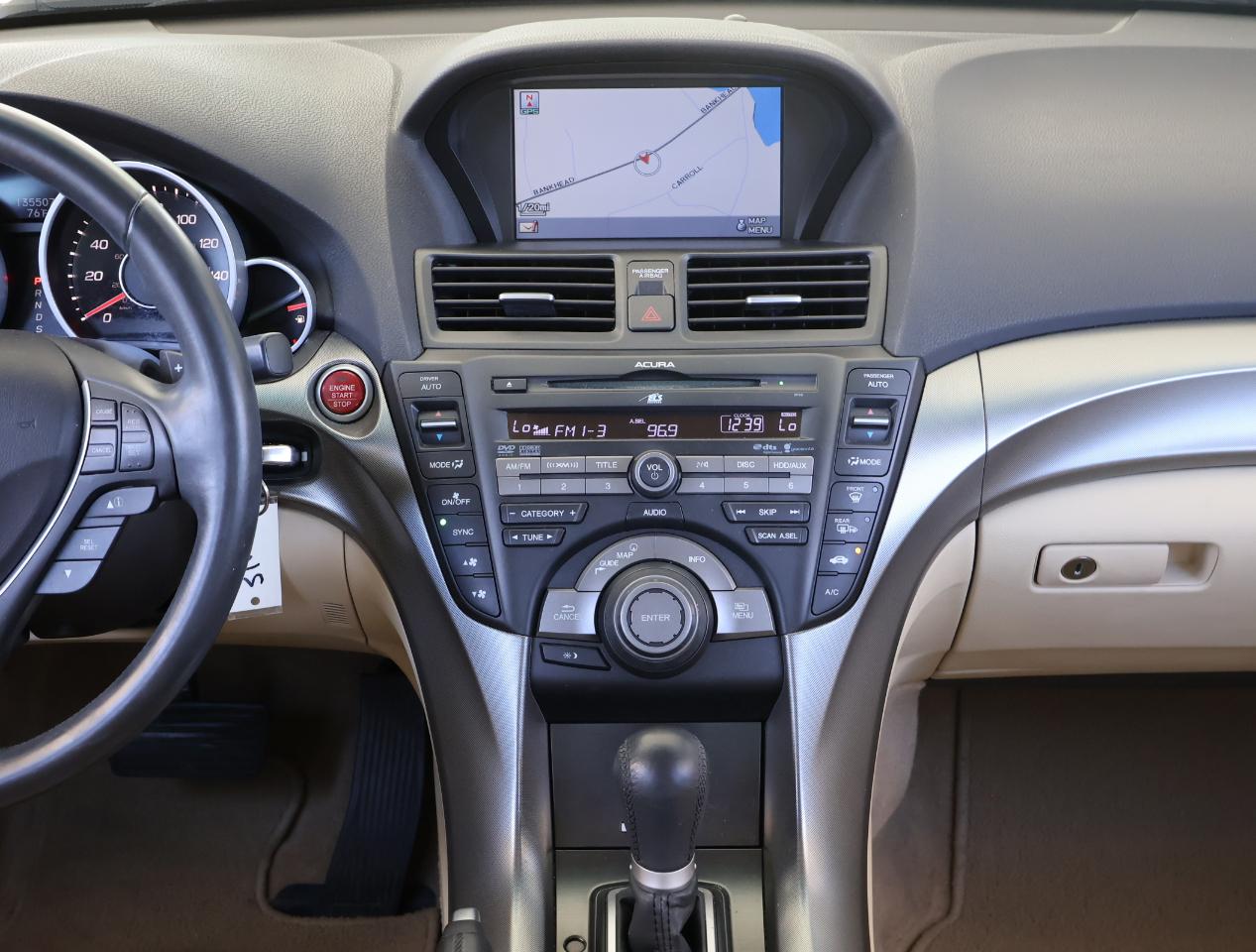 Acura TL 5-Speed AT with Tech Package 2009