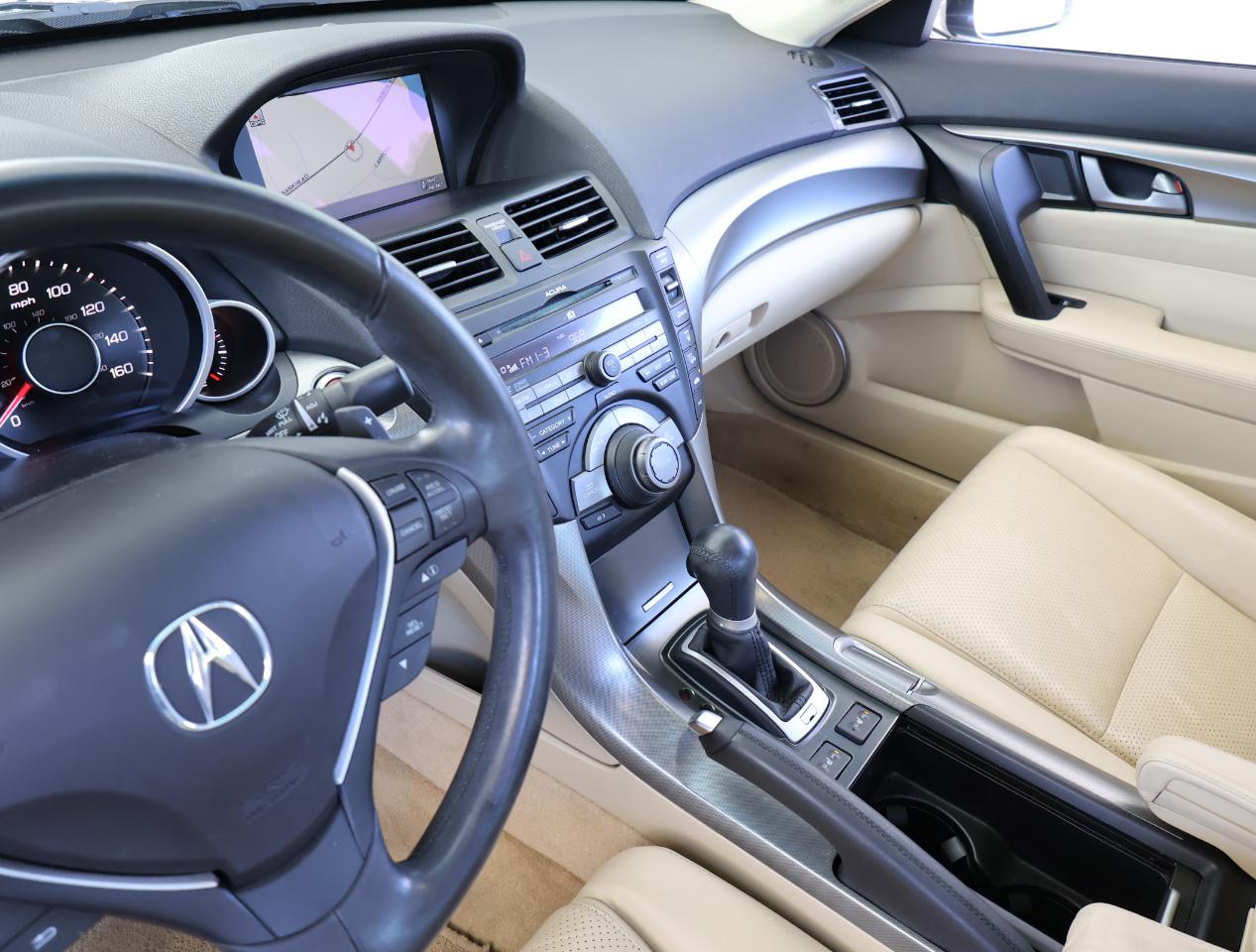 Acura TL 5-Speed AT with Tech Package 2009