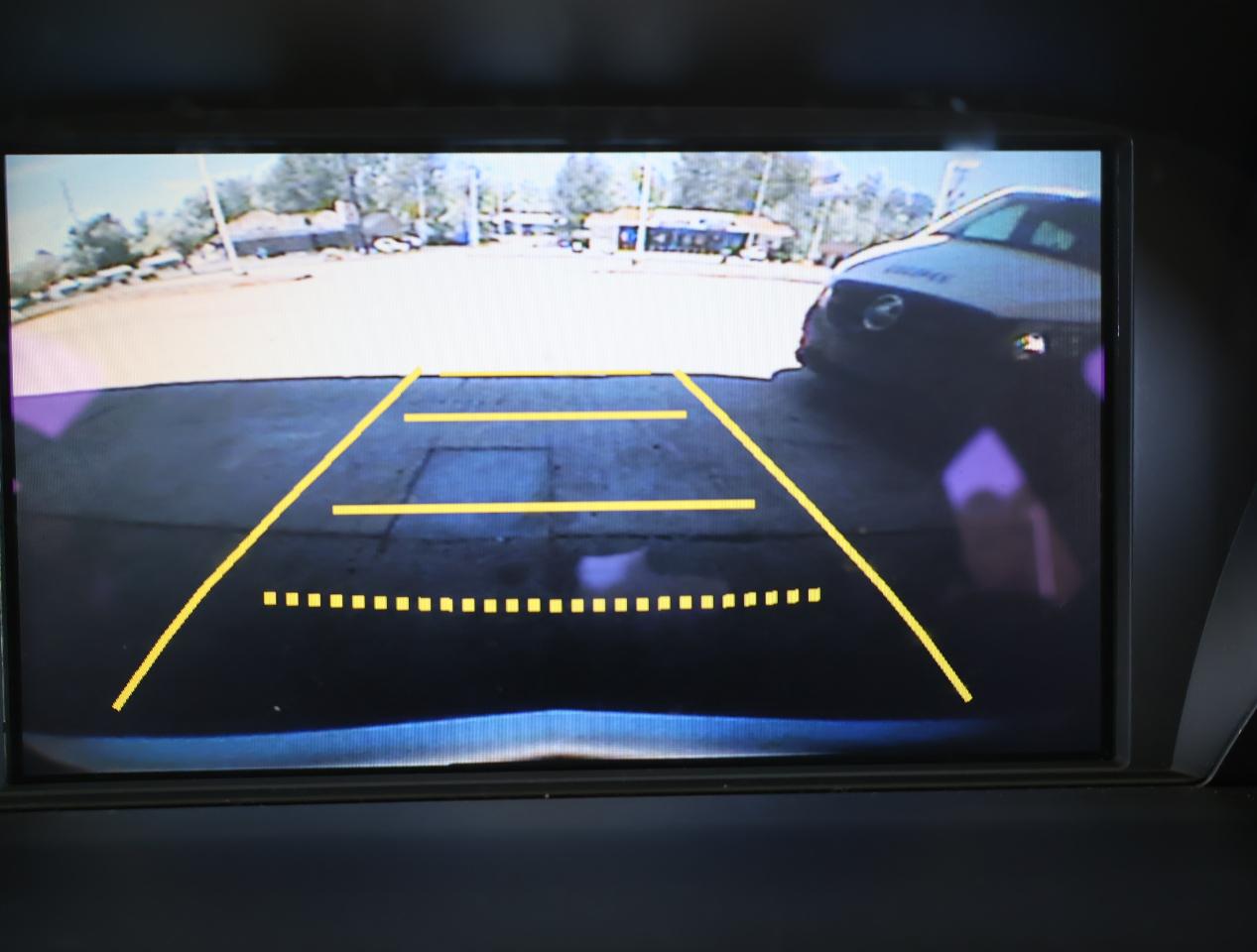 Acura TL 5-Speed AT with Tech Package 2009