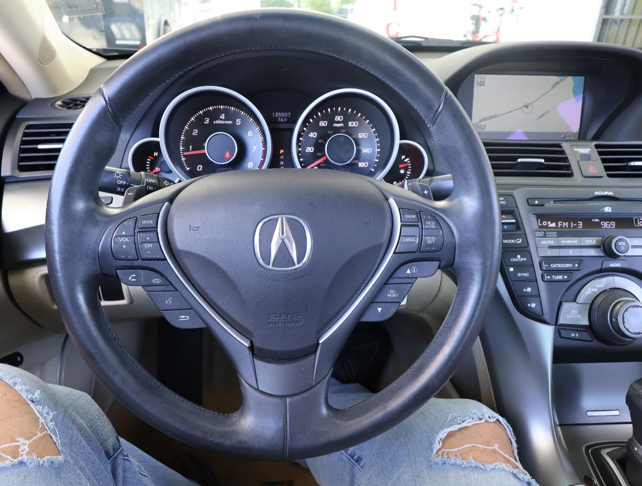 Acura TL 5-Speed AT with Tech Package 2009