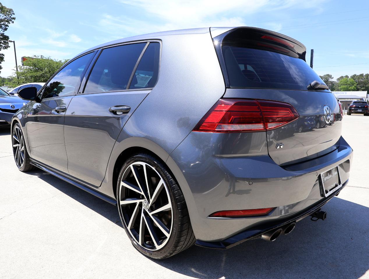 Volkswagen Golf R  2018