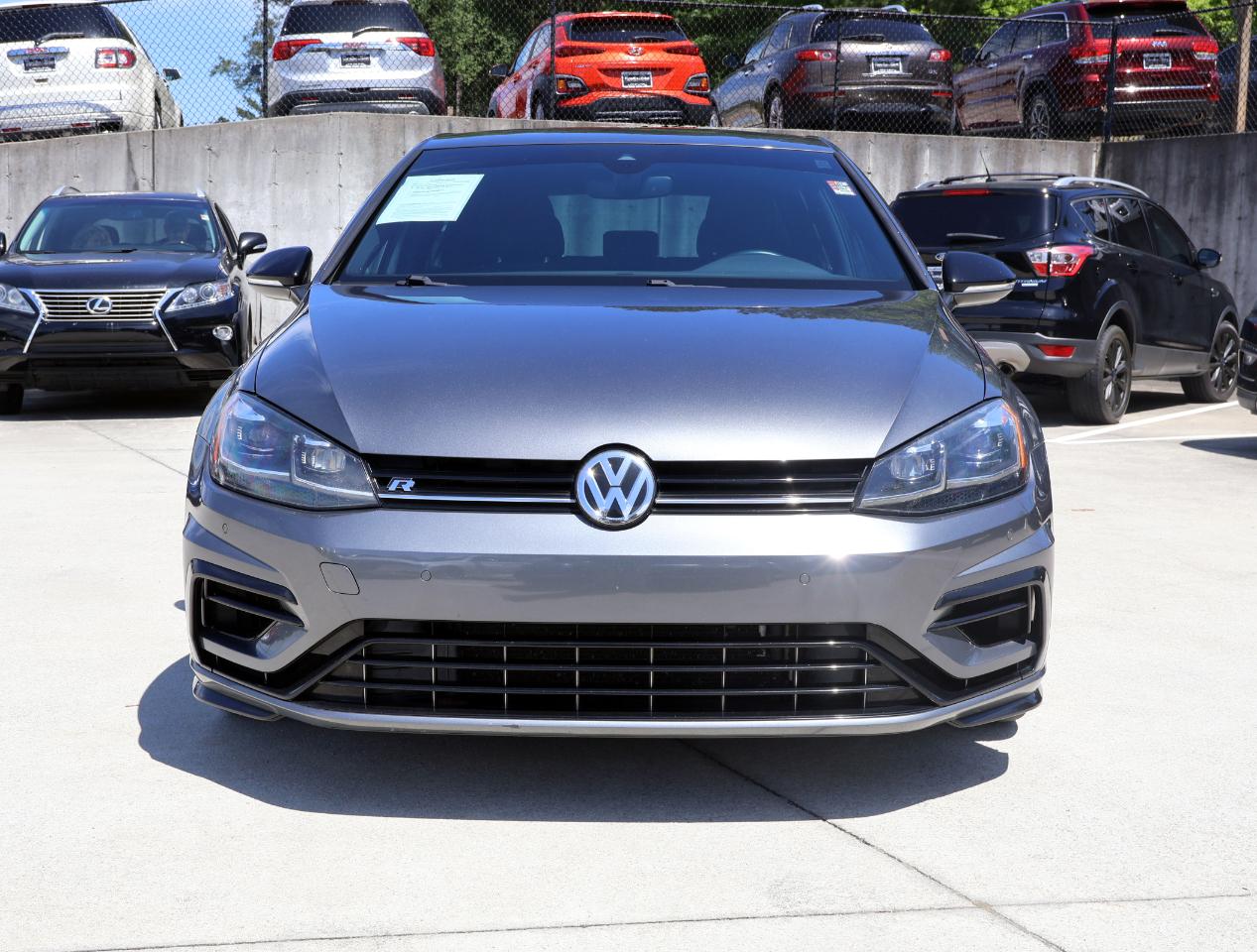 Volkswagen Golf R  2018