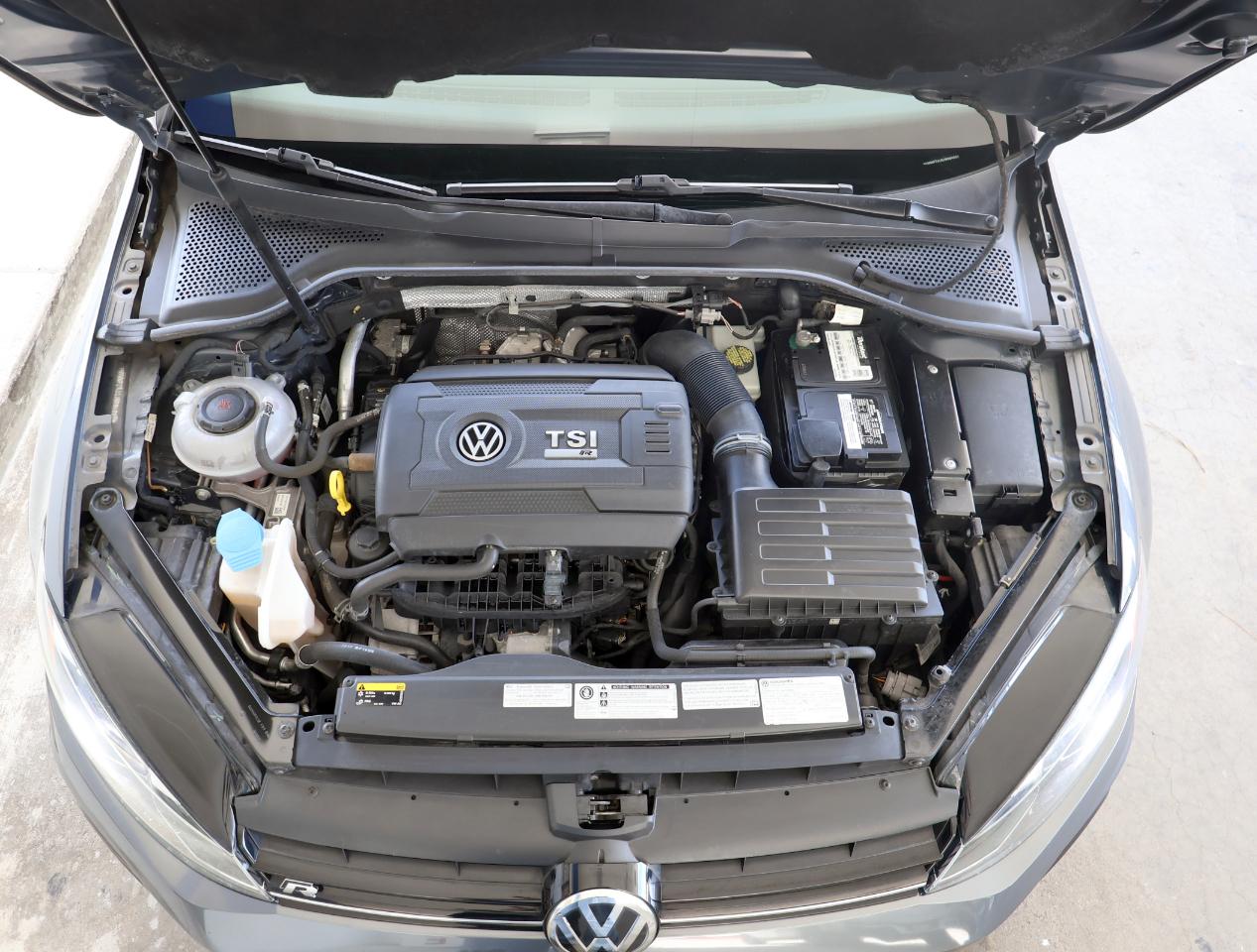 Volkswagen Golf R  2018