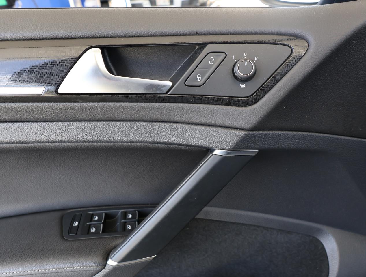 Volkswagen Golf R  2018