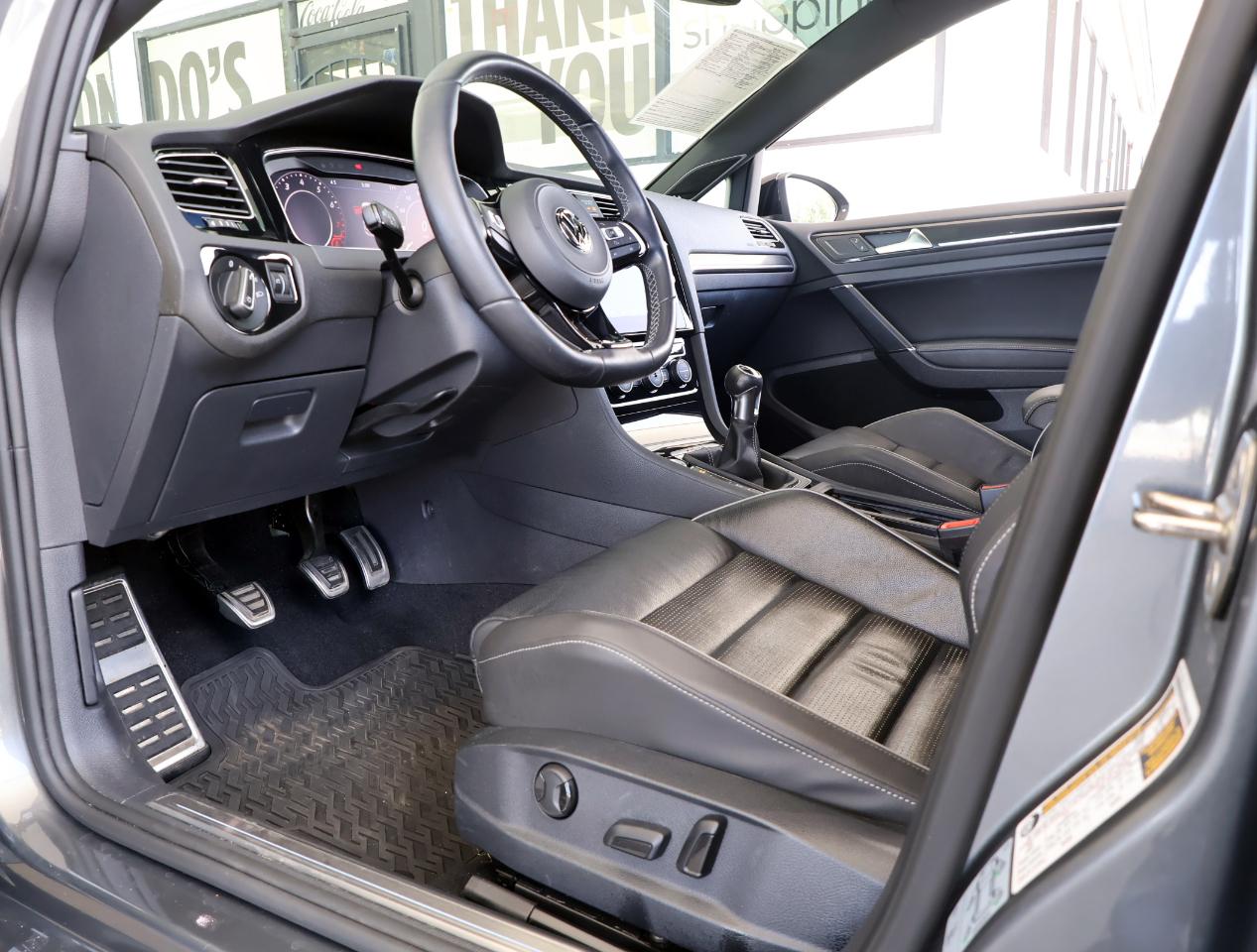 Volkswagen Golf R  2018