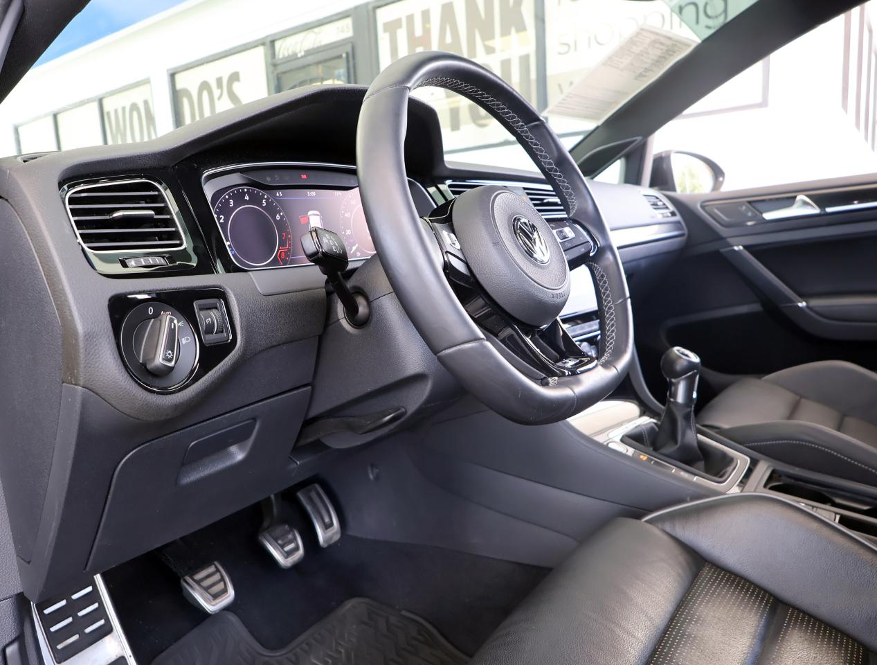 Volkswagen Golf R  2018