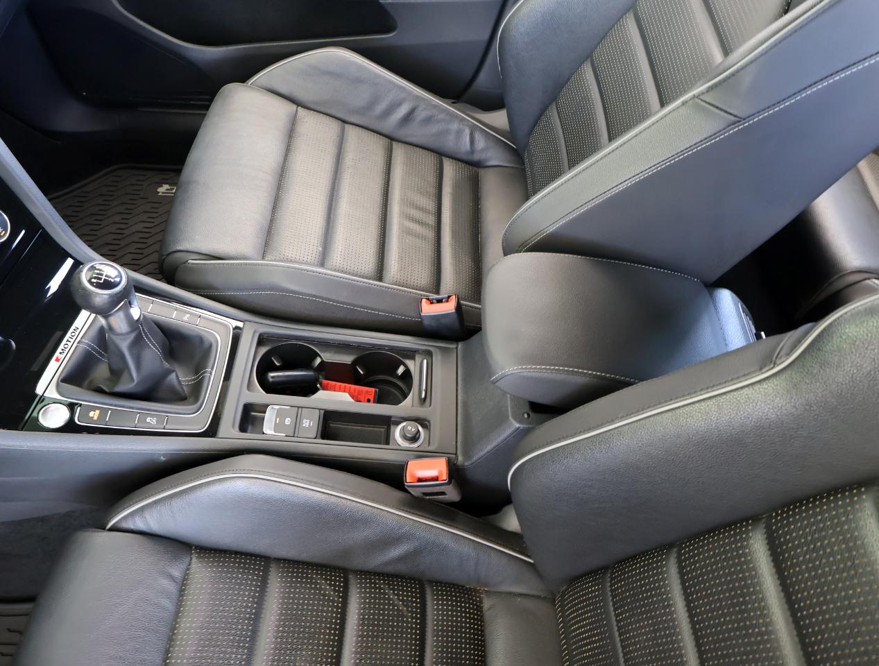 Volkswagen Golf R  2018