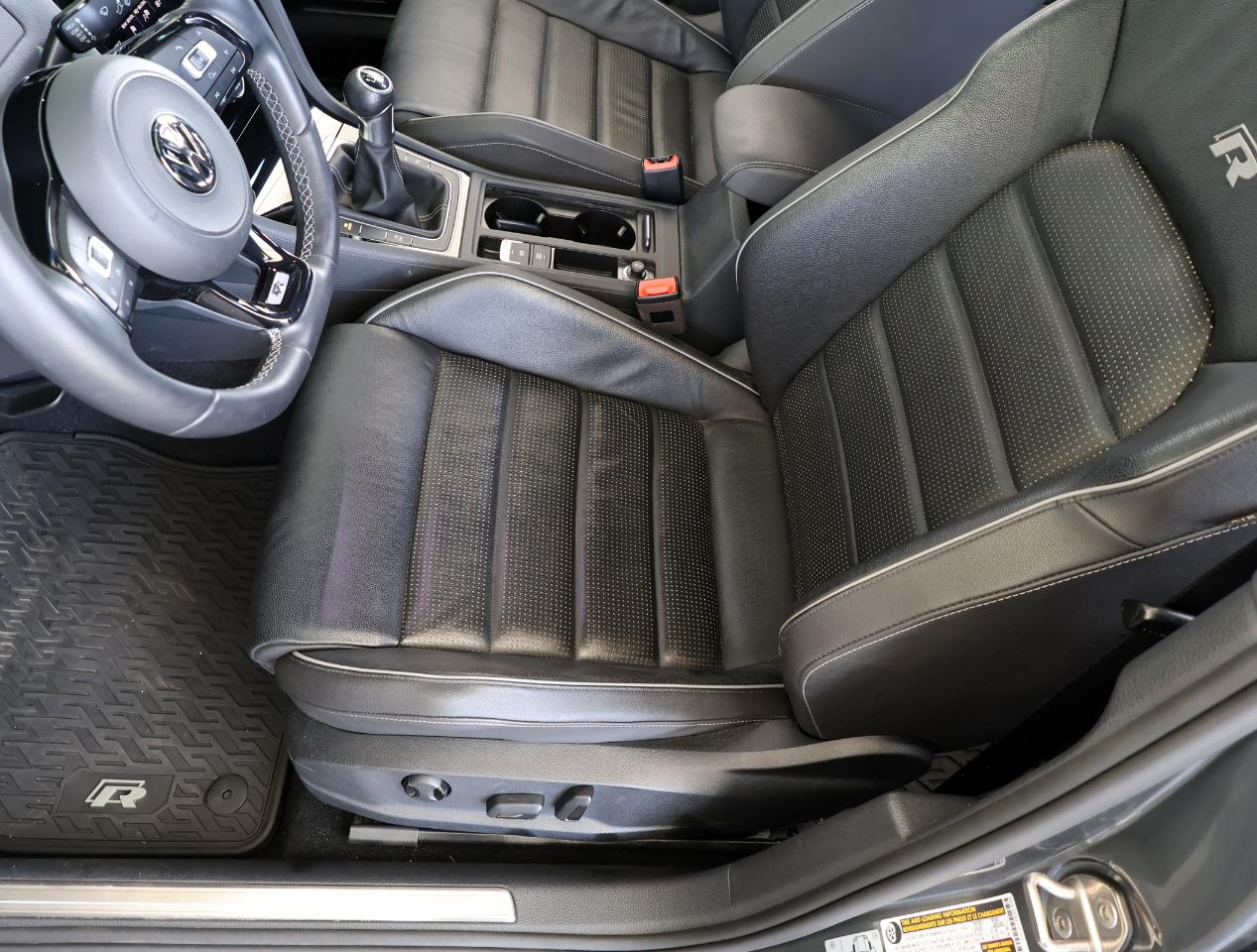 Volkswagen Golf R  2018
