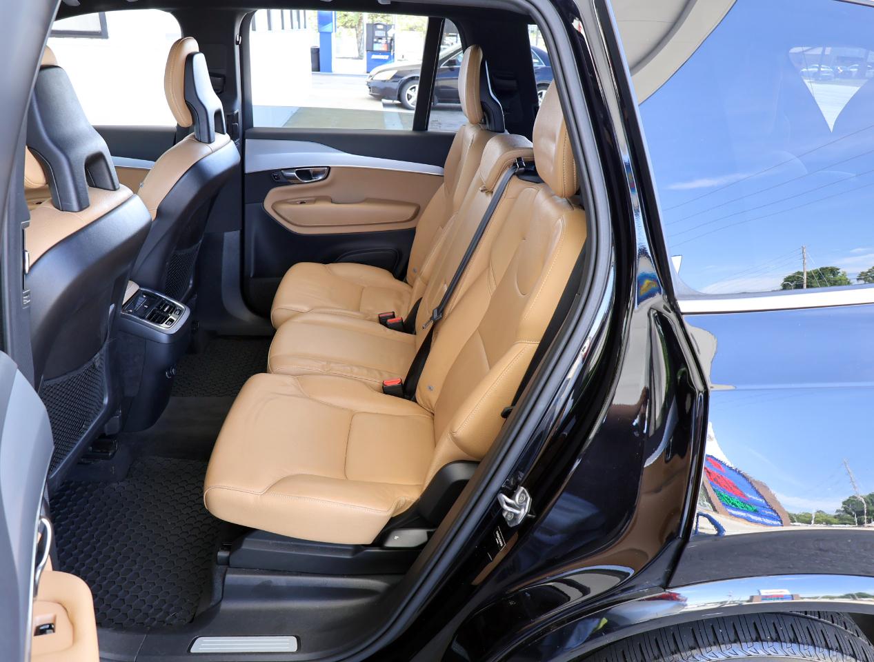 Volvo XC90 T5 Momentum 2018