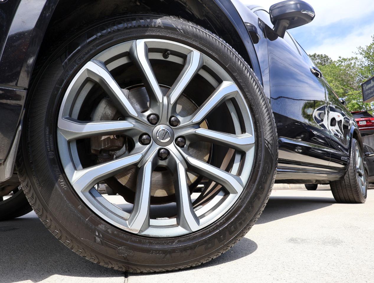 Volvo XC90 T5 Momentum 2018