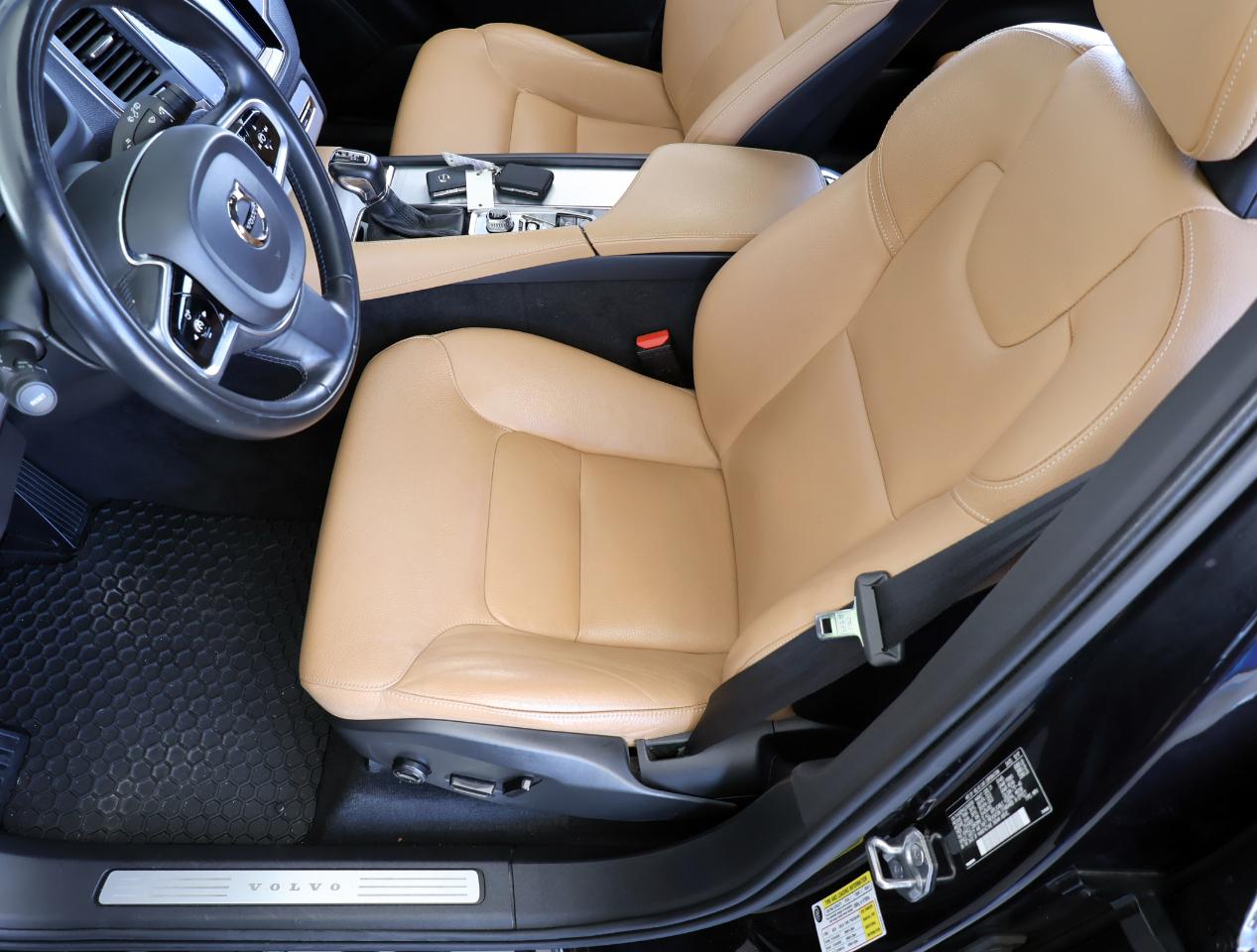 Volvo XC90 T5 Momentum 2018