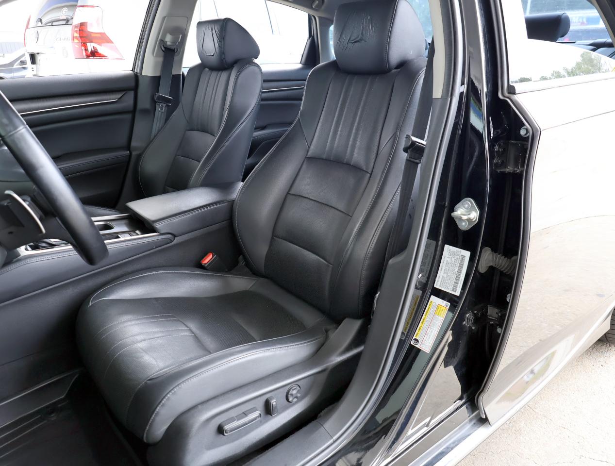 Honda Accord Touring CVT 2018