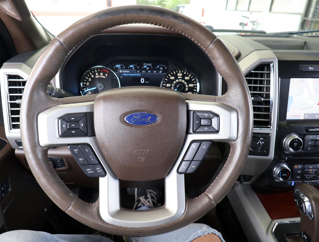 Ford F-150 King Ranch SuperCrew 2WD 2015