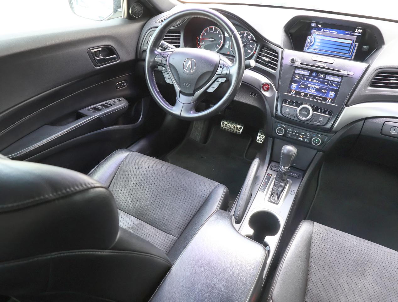 Acura ILX Premium w/ A-Spec 4D Sedan 2016