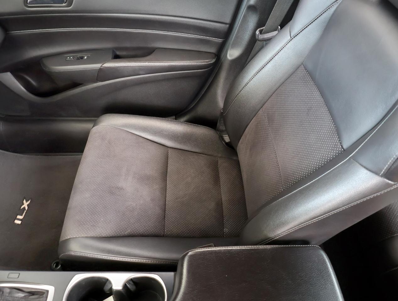 Acura ILX Premium w/ A-Spec 4D Sedan 2016