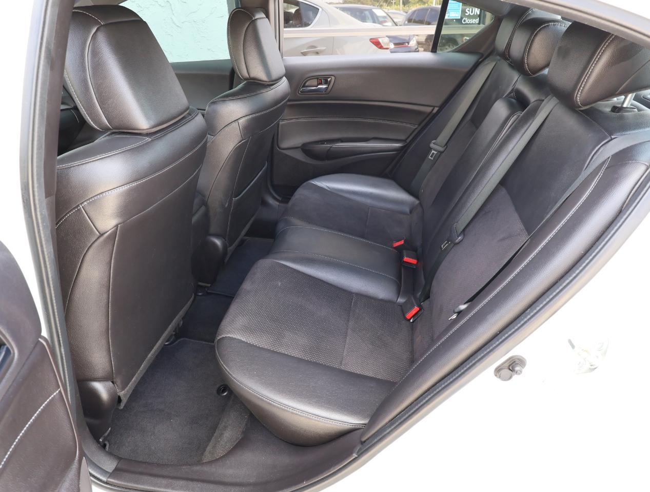 Acura ILX Premium w/ A-Spec 4D Sedan 2016
