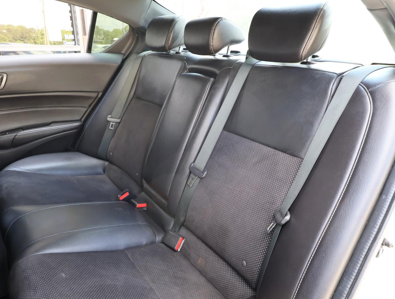 Acura ILX Premium w/ A-Spec 4D Sedan 2016