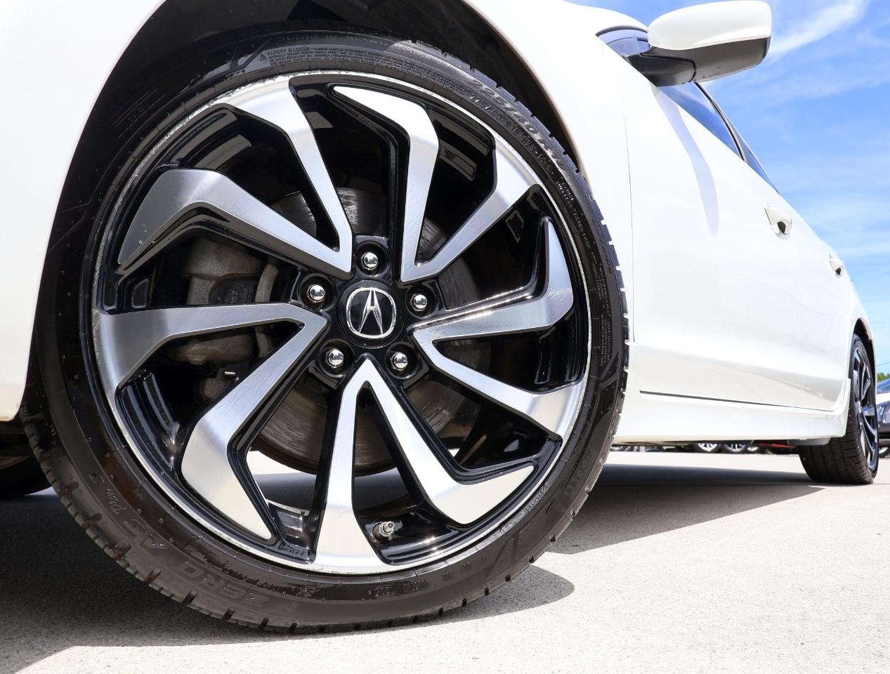 Acura ILX Premium w/ A-Spec 4D Sedan 2016