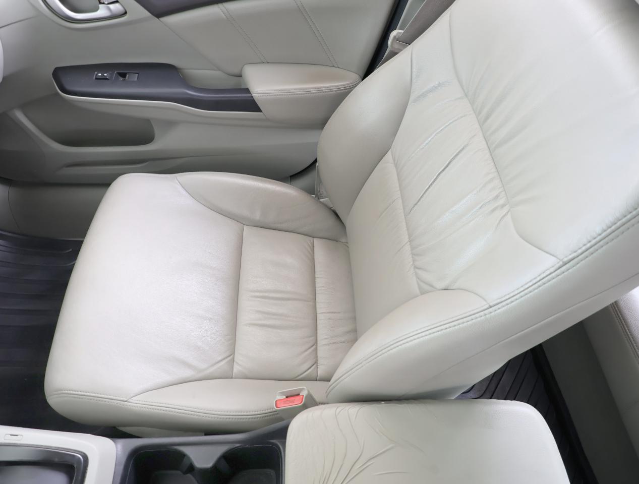 Honda Civic EX-L Sedan 5-Speed AT 2012