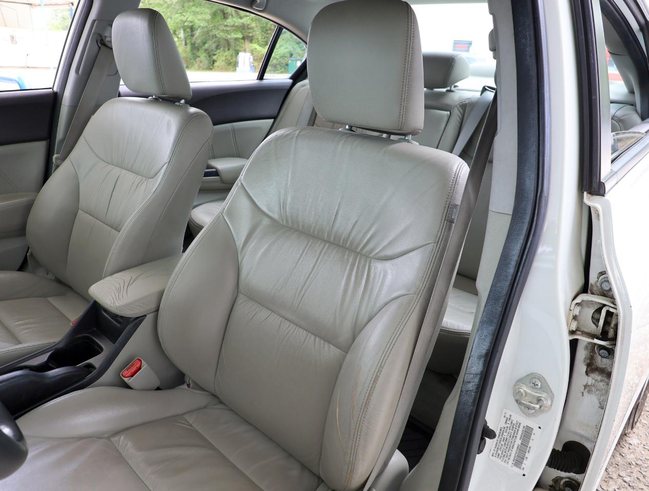 Honda Civic EX-L Sedan 5-Speed AT 2012