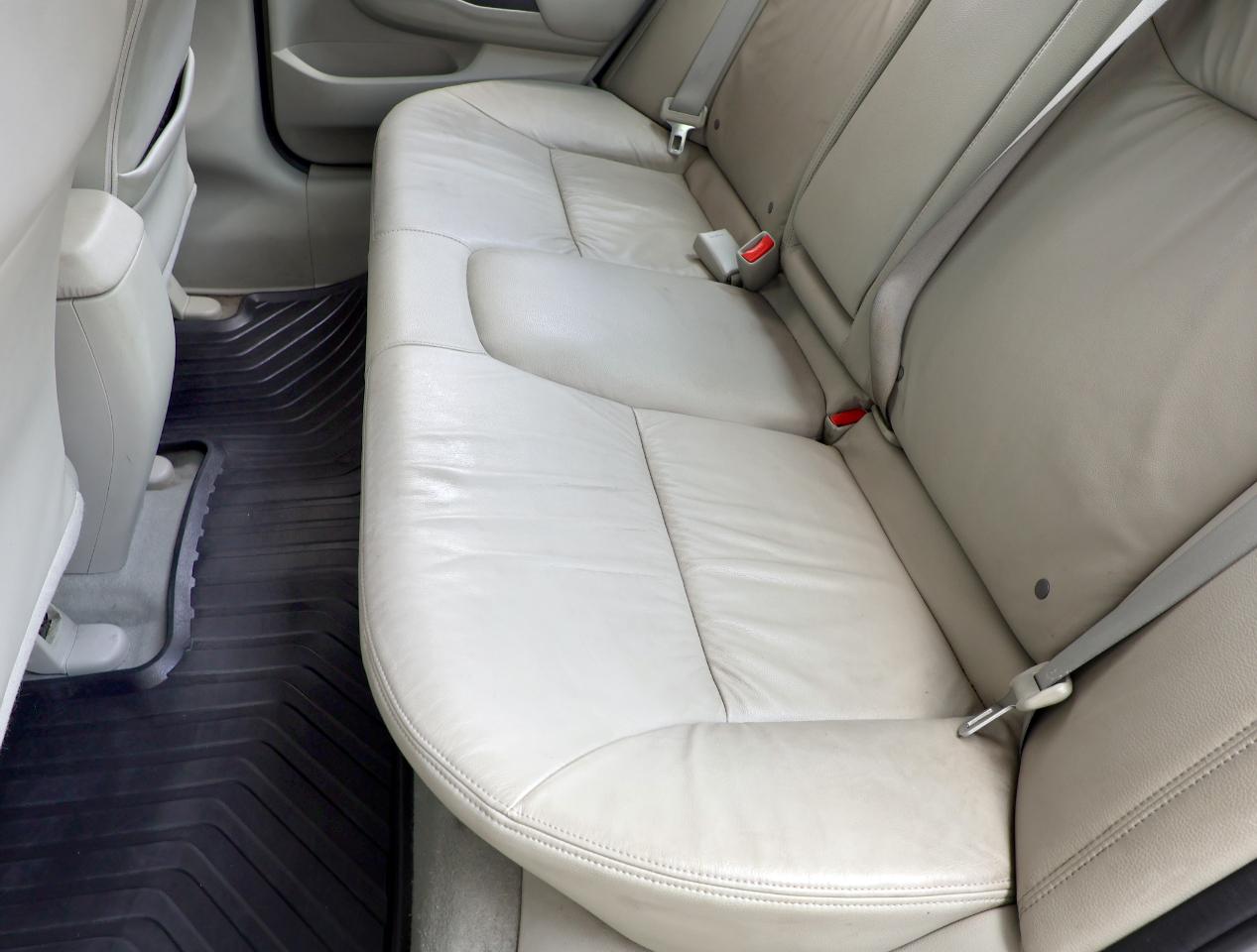 Honda Civic EX-L Sedan 5-Speed AT 2012