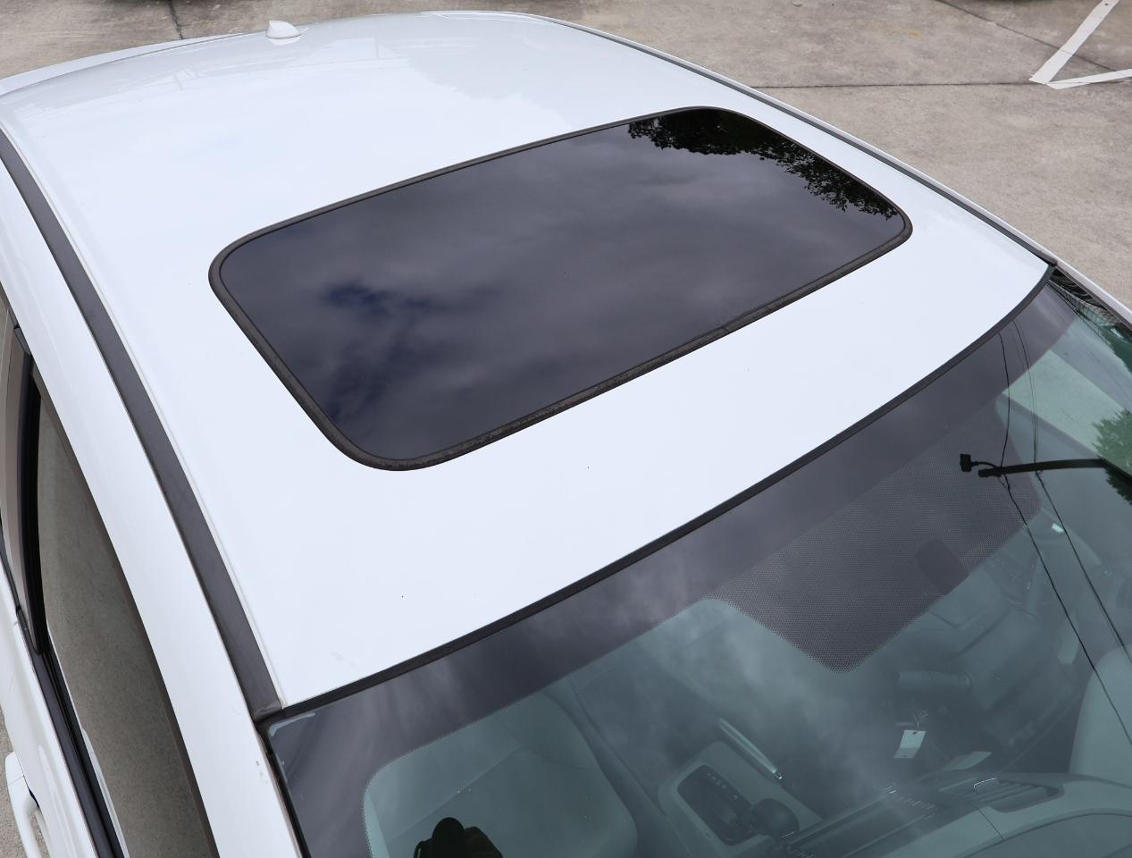 Honda Civic EX-L Sedan 5-Speed AT 2012