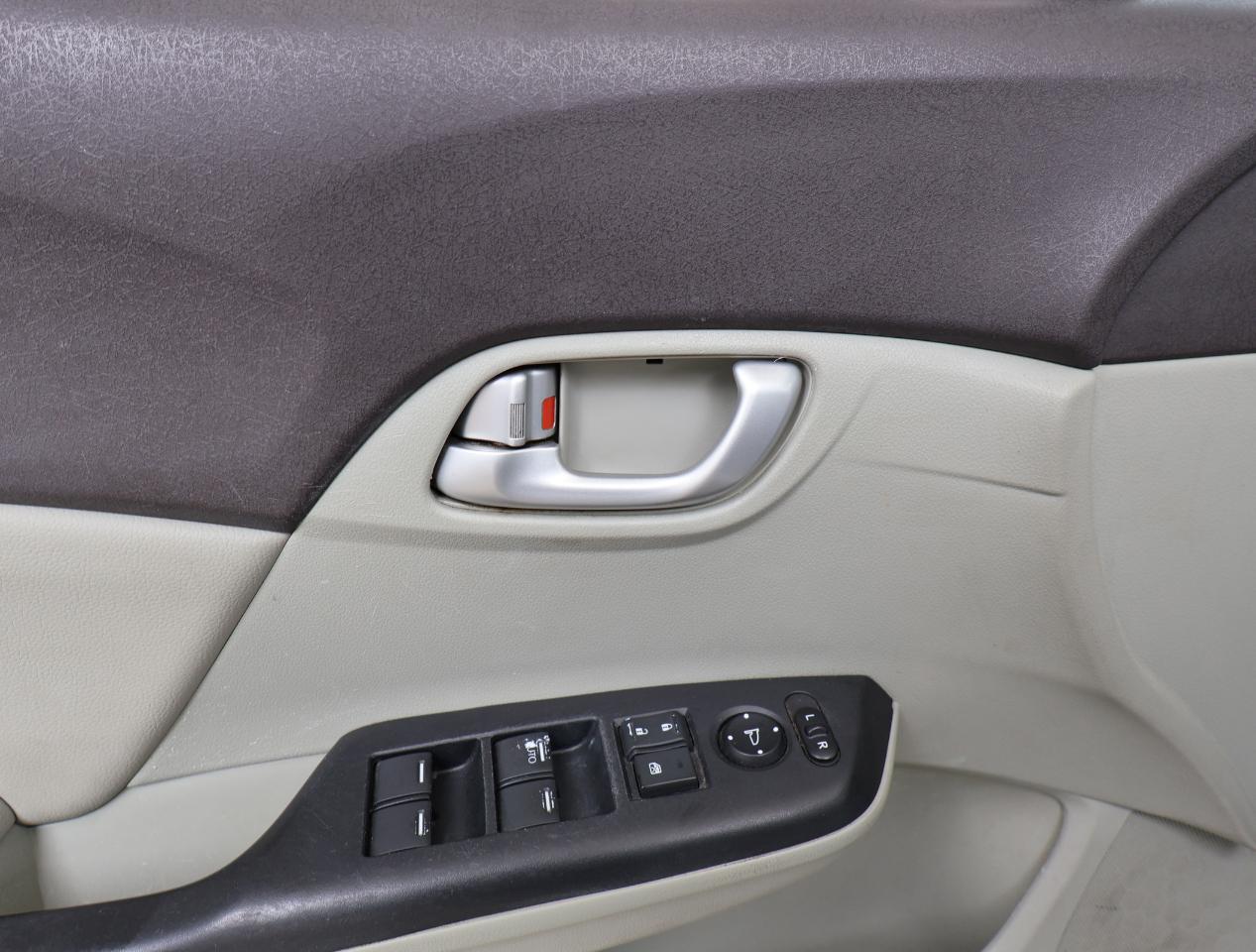 Honda Civic EX-L Sedan 5-Speed AT 2012