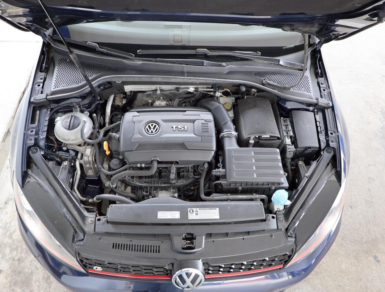 Volkswagen GTI  2015