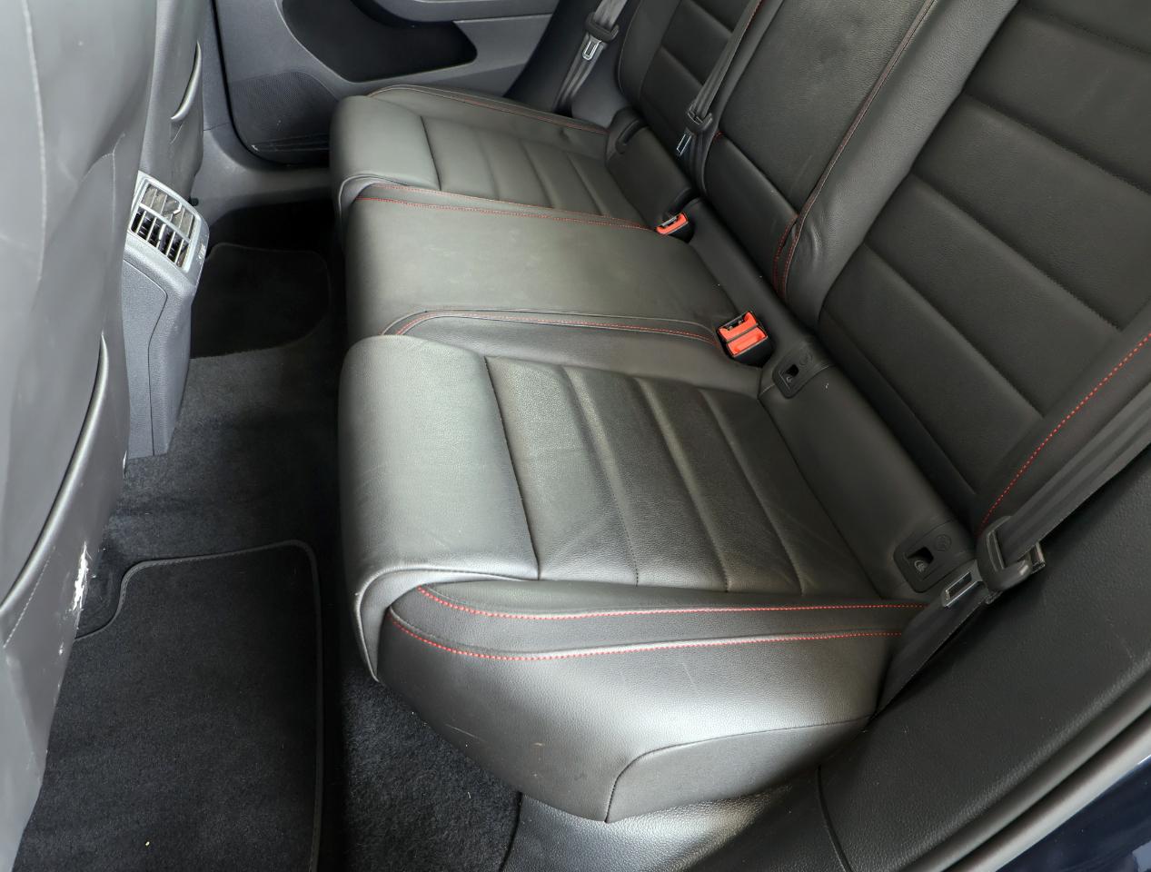 Volkswagen GTI  2015