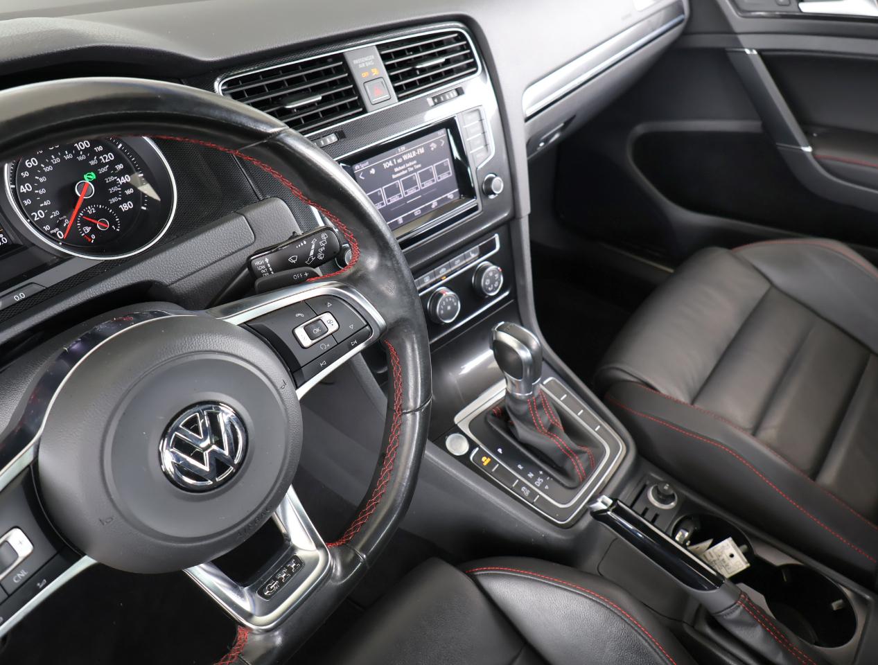 Volkswagen GTI  2015