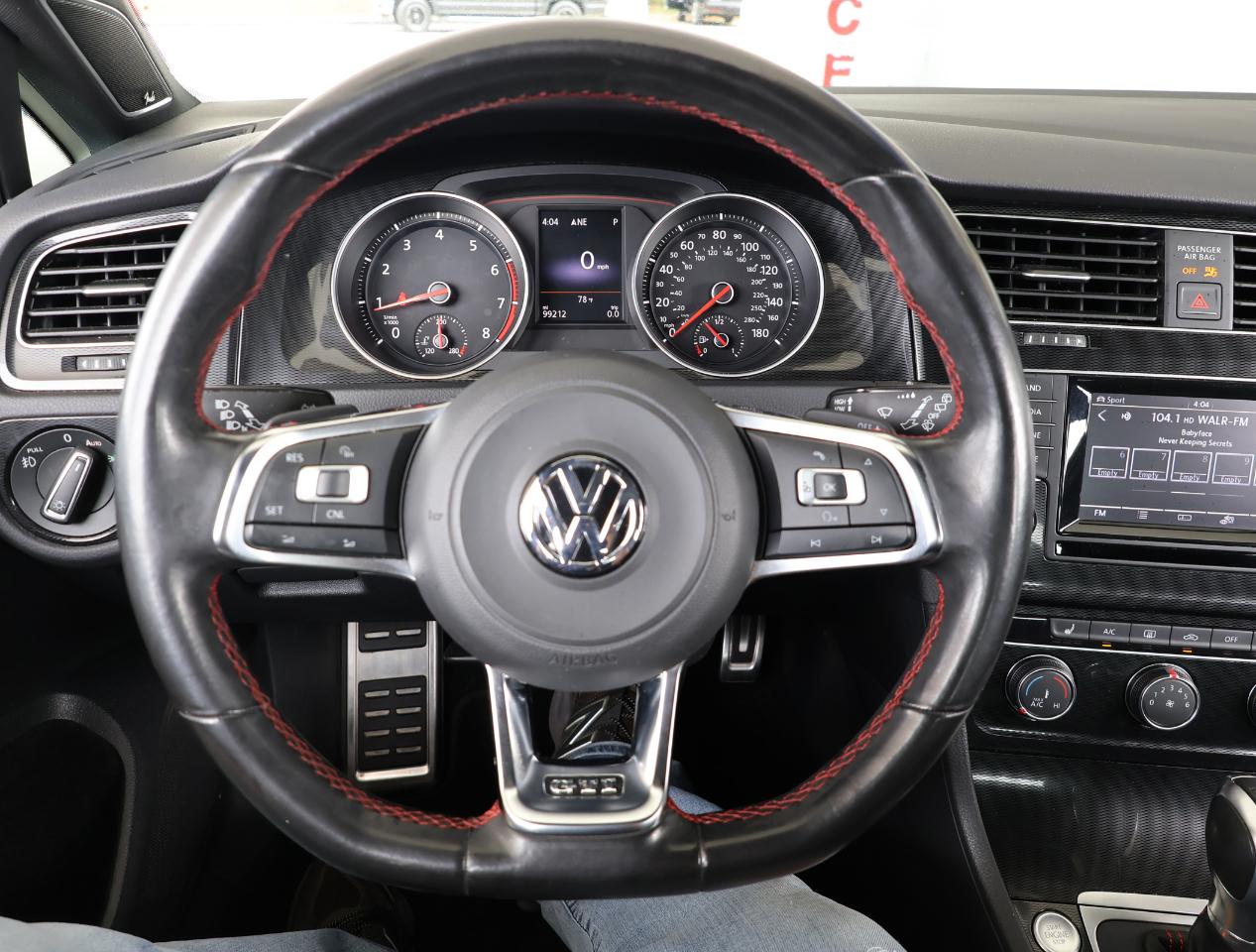 Volkswagen GTI  2015
