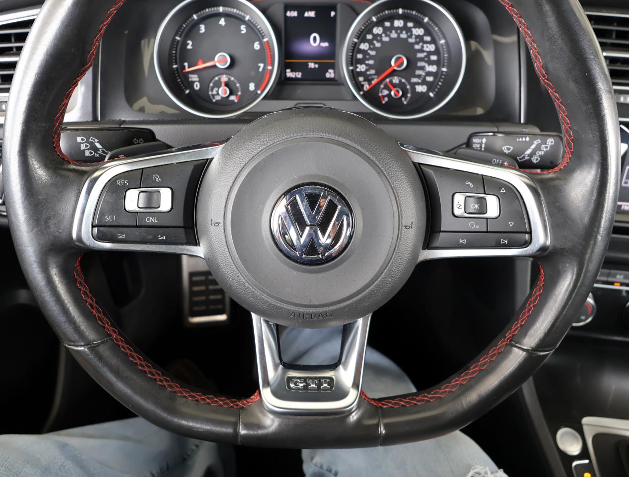 Volkswagen GTI  2015