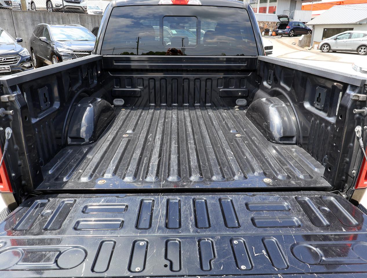Ford F-150 Lariat SuperCrew 2WD 2015