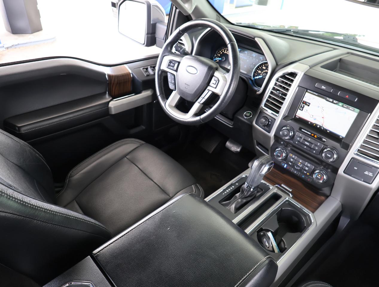 Ford F-150 Lariat SuperCrew 2WD 2015