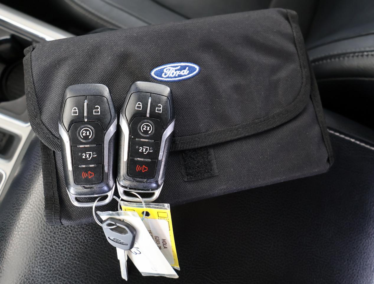 Ford F-150 Lariat SuperCrew 2WD 2015