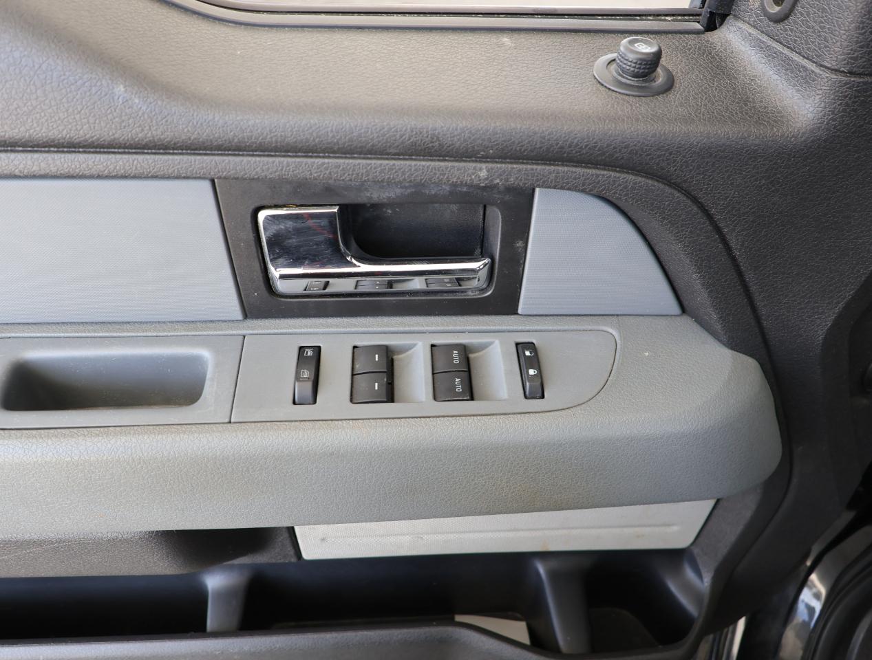 Ford F-150 STX SuperCrew 2WD 2014