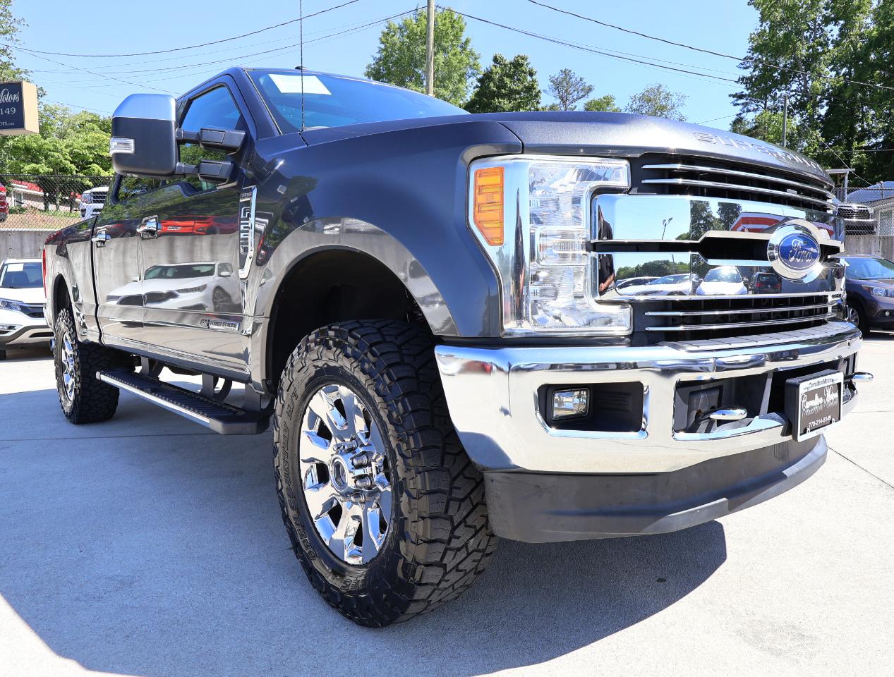 Ford F-250 SD Lariat Crew Cab 4WD 2017