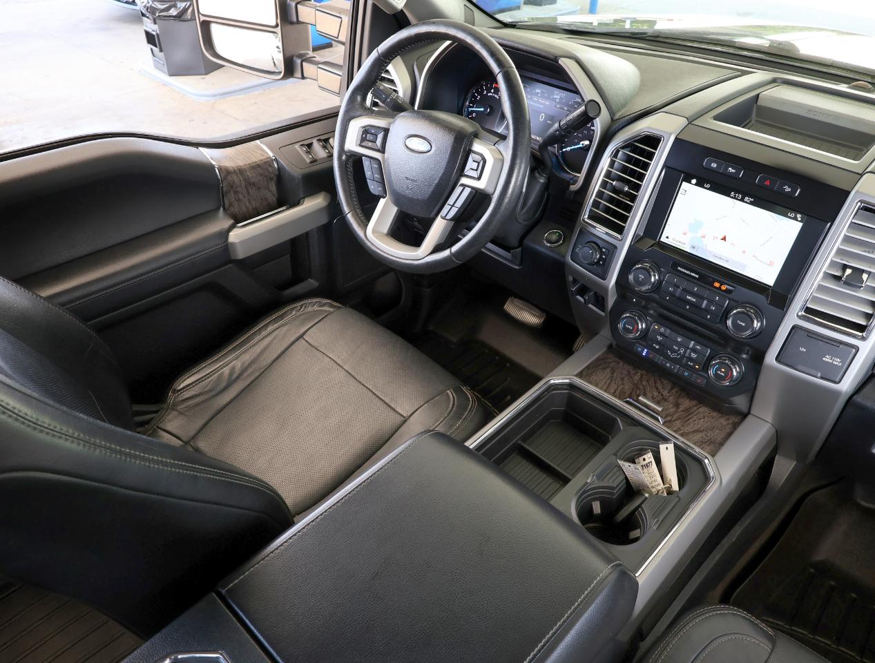 Ford F-250 SD Lariat Crew Cab 4WD 2017