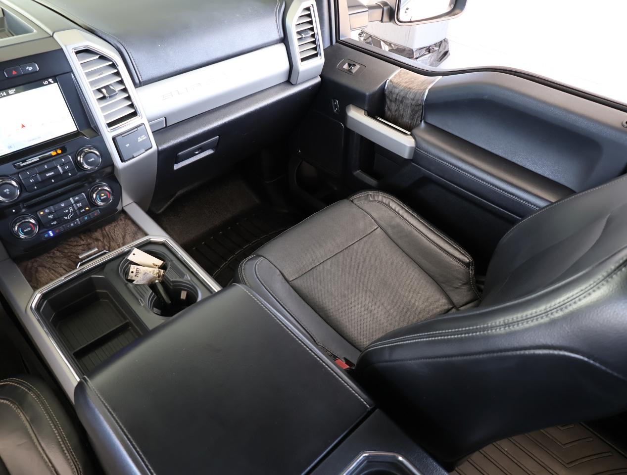 Ford F-250 SD Lariat Crew Cab 4WD 2017