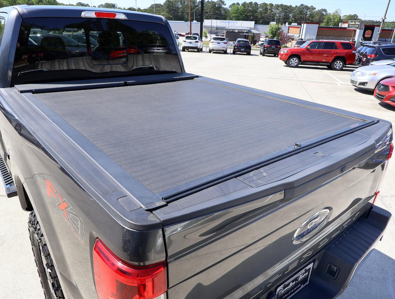 Ford F-250 SD Lariat Crew Cab 4WD 2017