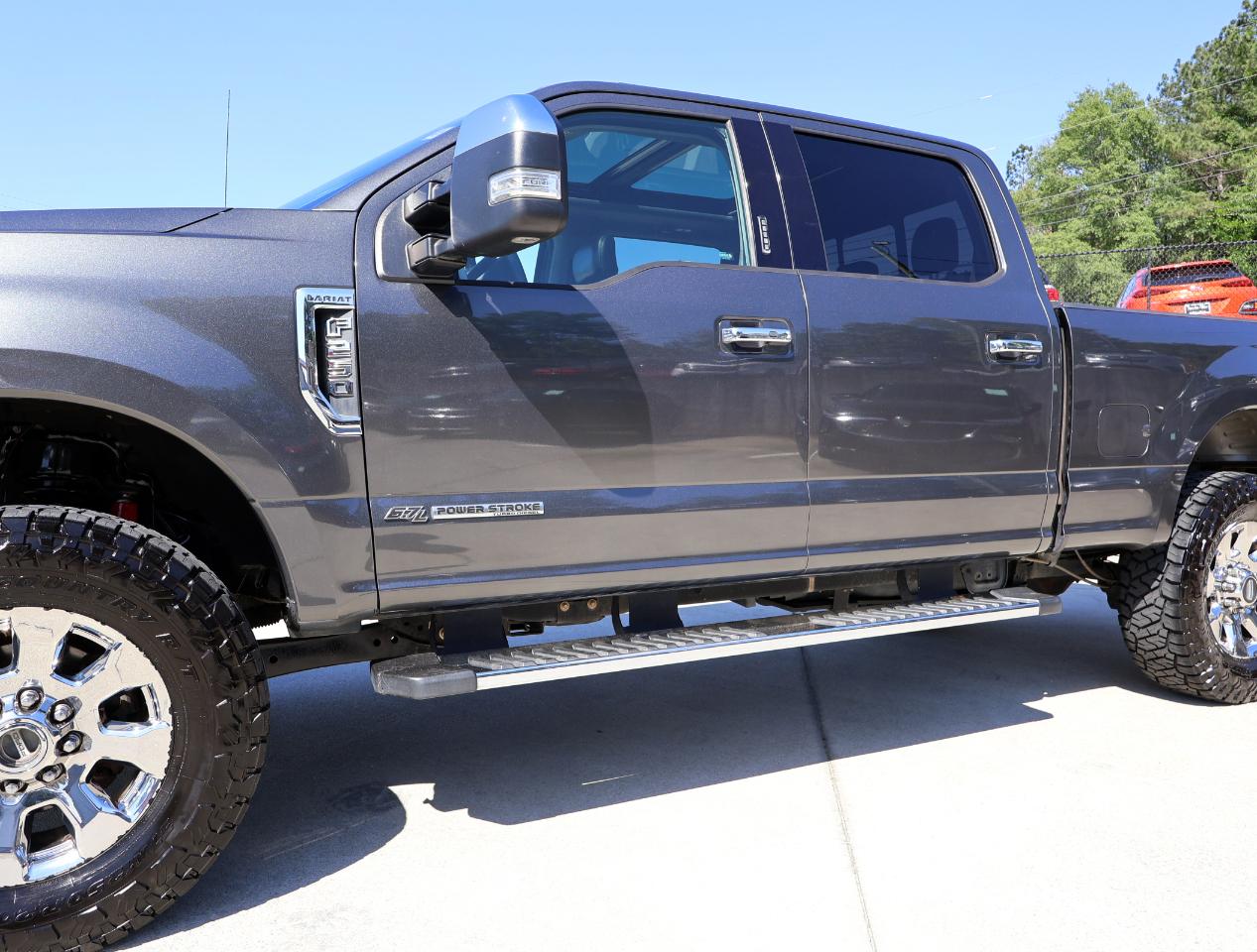 Ford F-250 SD Lariat Crew Cab 4WD 2017