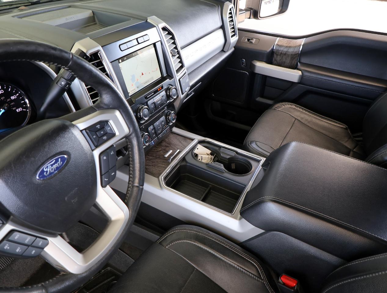 Ford F-250 SD Lariat Crew Cab 4WD 2017