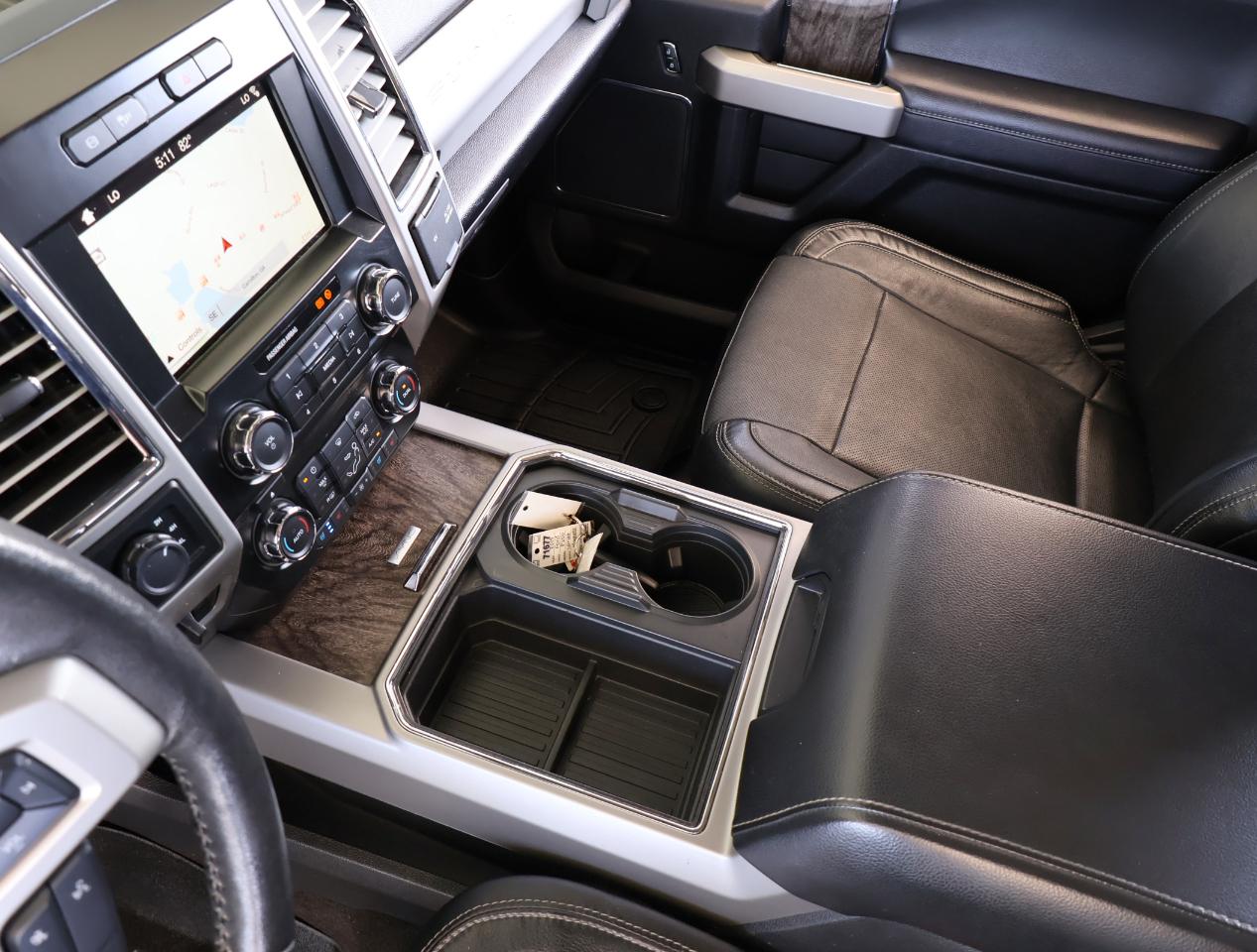 Ford F-250 SD Lariat Crew Cab 4WD 2017