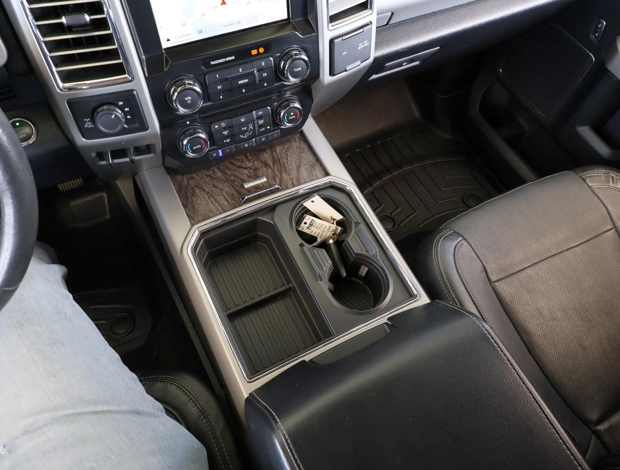 Ford F-250 SD Lariat Crew Cab 4WD 2017