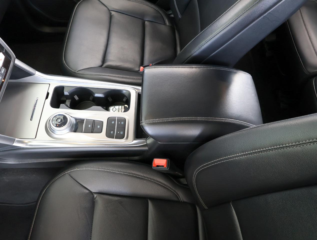 Ford Explorer XLT 2020